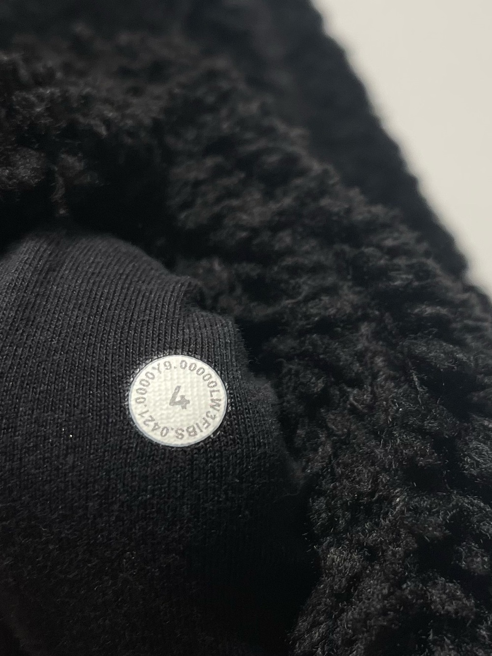Lululemon Warmth Restore Long Cozy Soft Fleece Pullover Black #LW3FIBS Size 4 - Picture 8 of 12